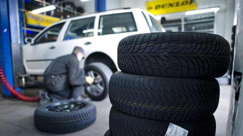 Celoroční pneumatiky mohou ušetřit desítky tisíc. V testu obstály, nejsou ale pro každého