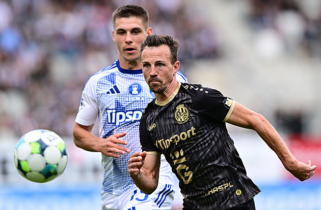 Darida se po drsné srážce hlavami vrátil z nemocnice, měl by být v pořádku