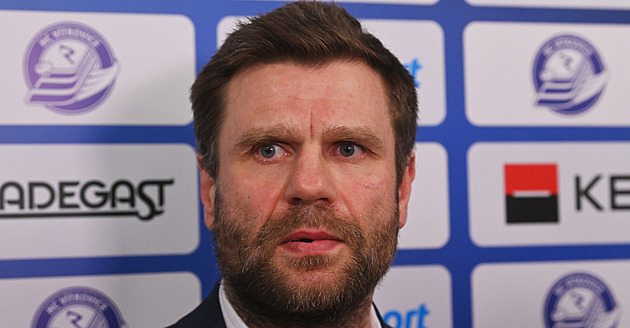 POHLED: Varaďův věhlas mizí, co kdyby reputaci génia zachránil u reprezentace?