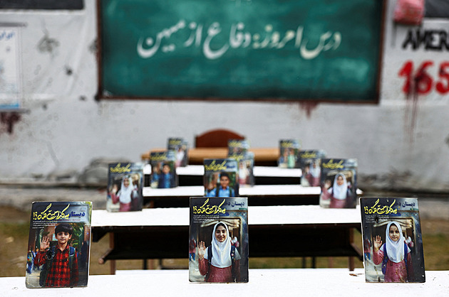 Odsuďte ostřelování univerzit, nebo se zaměříme na vaše, hrozí Írán Spojeným státům