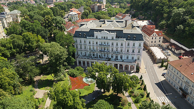 Po měsících vleže hledal nejlepší lázně na záda. V Teplicích získal víc, než čekal