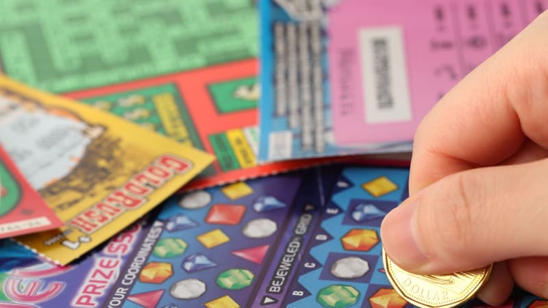 Pohádkovou výhru v loterii přihrál sázejícímu omyl pokladní. Američan nevěřil vlastním očím