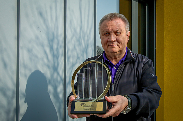 Zabalíme všechno, od jehly po lokomotivu, říká oceněný podnikatel
