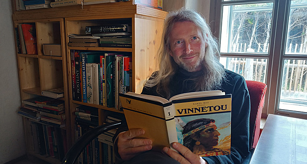 Osud knihy může být zajímavější než samotný obsah, tvrdí antikvář z národní památky