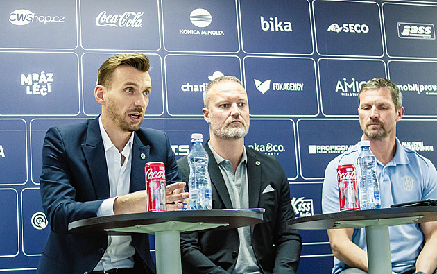 Jiránek smekl. Hrát jako favorit není snadné, řekl sportovní ředitel Zbrojovky