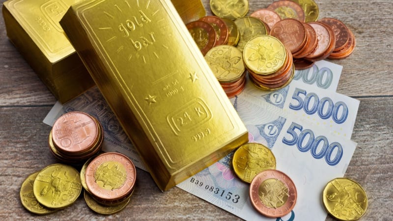 Zlato už není bezpečným přístavem. Inflaci lze porazit jen rizikem, radí ekonom Berka