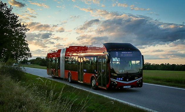 Renesance na drátech, nově i bez nich. Města mají o trolejbusy stále větší zájem